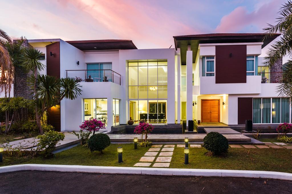 Kyerra Villa By Lofty Kamala Beach Exterior photo