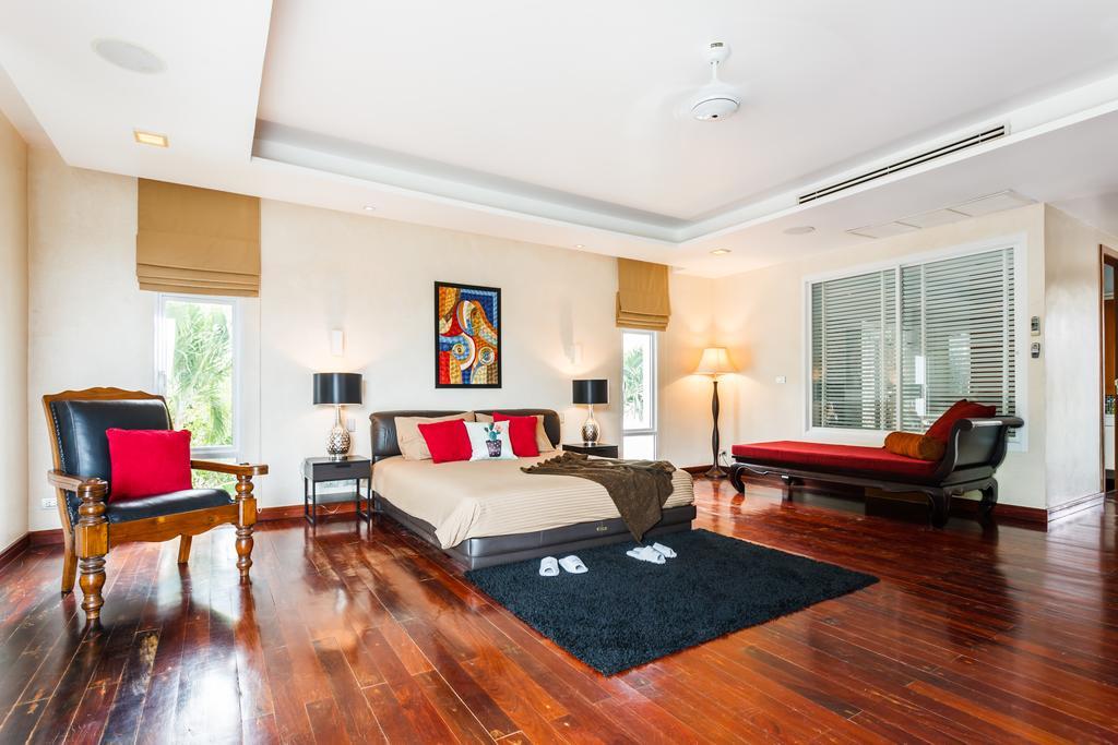 Kyerra Villa By Lofty Kamala Beach Exterior photo